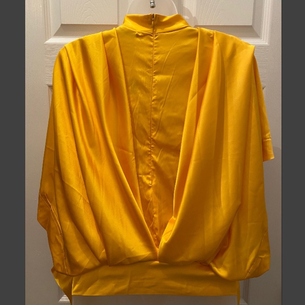Yellow cowel neck top - Picture 3 of 4